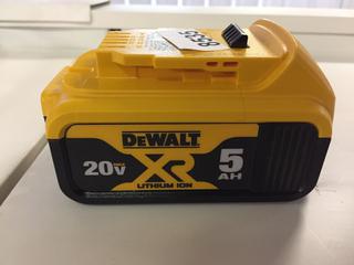 DeWalt 20v Lithium Ion Battery. (28-F-1)