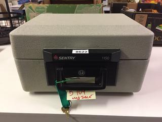 Sentry 1150 Fireproof Lock Box. (22-B-1)