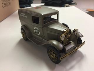 "Canadian Tire" Ford Model A Diecast Model. (23-A-2)