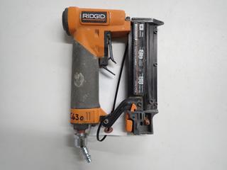 Ridgid Model R138HPA 23-Gauge Pneumatic Headless Pinner. (2-B-2)