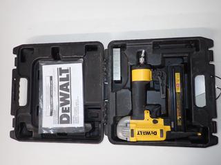 DeWalt Model DWFP1838 18-Gauge Pneumatic Finish Stapler. (2-B-2)