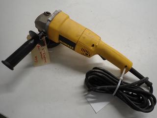 DeWalt DW831 5 in. Angle Grinder, Type 3, 120V AC/DC - 50/60Hz, 12A. (2-D-3)