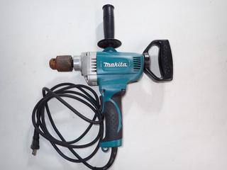 Makita DS4011 1/2 in. Drill 120V, 8.5A, 60Hz. (2-G-3)