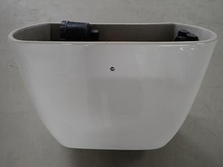 Zurn Dual Flush Toilet Tank Z5562-TNK-PA-VL. (9-F-2)