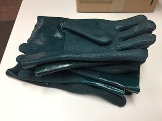 (3) Pairs Of Gloves. (21-B-1)