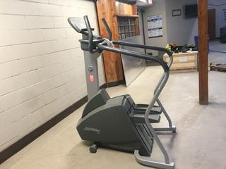 Life Fitness 95S Stair Stepper with Programs and Fitness Monitoring, 20 Resistance Levels and Non-Slip Pedals, S/N 100542.  (AU)