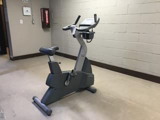 Life Fitness 95Ci Upright Bike with Adjustable Seat and Pedals, 25 Resistance Levels and 29 Programmed Workouts, S/N CEM104863.  (AU)