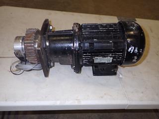 Flender Motor/Drive c/w 220-240/380-420V, 5.71/3.30A, 50 Hz (N-4-1)