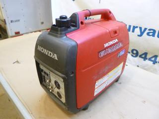 Honda EU2000i Companion 30a Gas Powered Inverter Generator, 120V, 60 Hz, 4300 RPM, Single Phase (J-2-1) 