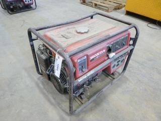 Honda Generator, Model EM5000, 120/240V, 60 Hz, Single Phase c/w GX340 Honda Engine, 337 CM  *Note: Working Condition Unknown, Missing V Meter Gauge*  (W-1-1)