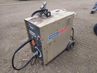 Hobart Beta-MIG 200 Portable Welder, Model RC1-200, 200/230V, 60 Hz, SN 81WS10746, c/w Cables and Gauges  (Z)