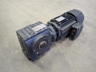 SEW-Eurodrive Gear Motor, Type SA67/A/T, 12.96 to 1 Ratio, 60 Hz, w/ 3 HP Motor  (P-4-3)