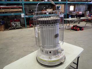 Paseco Co. Kero World Model KC2404 Kerosene Heater. SN V090801222  (O-2-2)