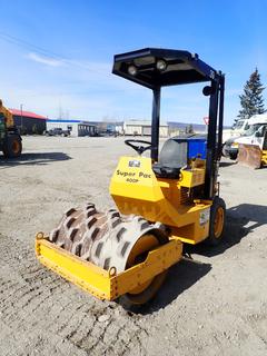 1995 Super Pac 400P 40in Vibratory Padfoot Roller C/w Hatz 2-Cyl Diesel Engine And 27 X 8.50-15 Tires. Showing 1061hrs. SN F900321