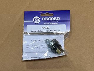 (12) HA151 Pressure Switches, 4-6 PSI, 1/8in NPT.