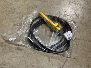 (10) Magnetic Sensors, P/N 104-102, 5MT2004A.