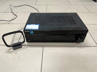 Sony Model STR-DE197 AM/FM Receiver with Anntena.