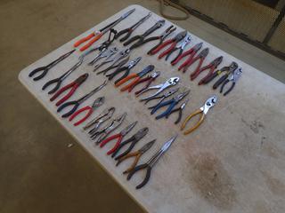 Qty of Assorted Pliers and Cutters (K-2-3)