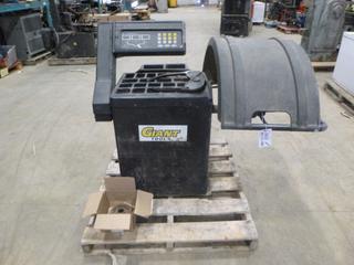 2013 Giant Tools Model SBM99A 110V 0.2KW Tire Balancer. SN 1307G094  (R) *PL#3212*