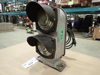 General Railway Signal Co. Vintage Traffic Light  (D-1)