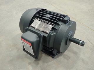 Toshiba Model B0016FLF2AYH 230/460V 3-Phase Premium Efficiency Induction Motor. SN 83084535 (O-2-3)