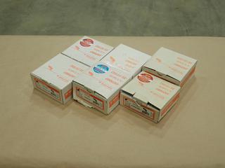 (5) Boxes Of 5 In. X 7/8 In. And (1) Box Of 4 1/2 In. X 7/8 In. 24 To 120 Grit Sanding Discs (C-1)