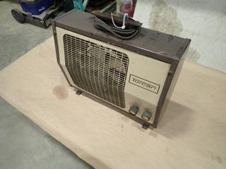 Torcan Model 1065A 1500W 120V Heater  (B-2)