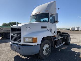 1995 Mack CH600 S/A Day Cab Truck Tractor c/w Mack E7-300, Eaton Fuller 9 Spd, A/C, 11R22.5 Tires, Showing 434,915 Kms, VIN 1M2AA0892SW007149, *Requires Repair*
