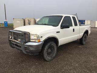 2002 Ford F250 XL Super Cab 4WD Pickup c/w Triton 5.4L V8, Auto, A/C, Tow Package, 285/75R16 Tires, Showing 364,931 Kms, VIN 1FTNX21L02EB09991