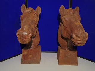 (2) Cast Iron Horse Heads, 23-1/2in x 6in W x 21in D.  (RST)