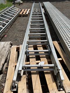 Aluminum Extension Ladder 40ft. *Damaged*