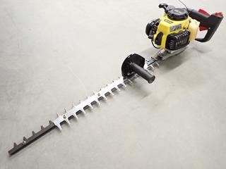 John Deere TL20PVD-H7K Pro Series H205 Gas Hedge Trimmer. (9-E-1)