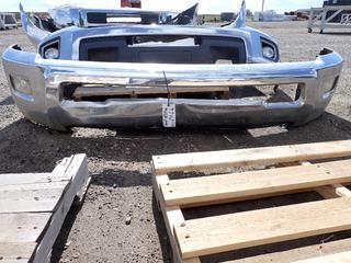 (2) GMC 2500 2012-2018 Front Bumpers.