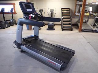 Life Fitness 95T 120V Treadmill, S/N TEU102956. (AUD)