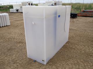 Liquid Storage Tank, 72 In. X 31 In. X 90 In.