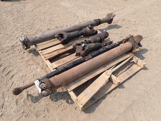 (2) Drive Shafts c/w Drive Shaft Yokes And Tire Rod Shaft