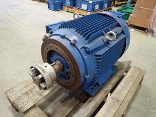 Duraline 230/460V 3-Phase 100Hp Electric Motor. SN 0408426, PN PEC-405T100-1804  (Z)