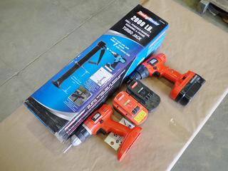 Unused Towing Master Drill Powered/Manual Turbo Jack c/w Black and Decker PSO1800 18V 3/8 In. Drill, Black and Decker GC 1800 18V 3/8 In. Drill and (3) 18V Batteries *Note: No Battery Charger*  (R-2-1)