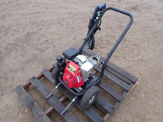 Karcher 2650PSI Pressure Washer c/w Honda GC-190 6.0HP Gas Engine, Hose And Wand *Note: Works*