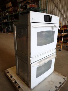 GE Profile Model PT960WM1WW 30 In. Double Wall Oven w/  Glass Touch LCD Controls. SN TR609986Q, 52 7/8 In.(H) x 29 3/4 In.(W) x 23 1/2 In.(D)  (Z)