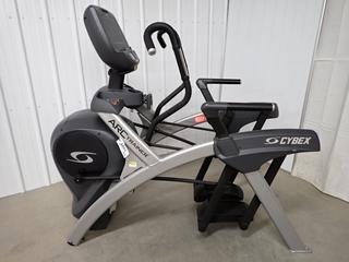 Cybex 771AT Arc Trainer Elliptical, S/N H0777771AT255N. (WH)