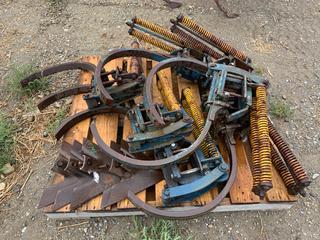 (6) Cultivator Shanks c/w 15in Sweeps