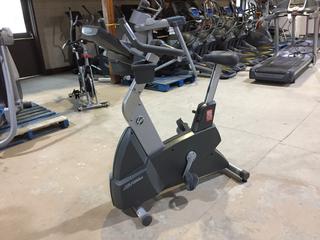 Life Fitness Upright Exercise Bike S/N A194034  (AUD)