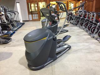 Octane Fitness 4700 Pro Elliptical S/N F1203AP04067-02  (AUD)