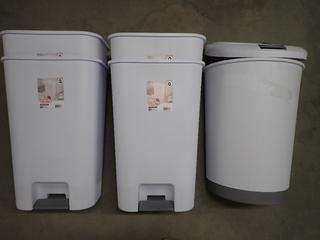 (5) White Sterilite Garbage Bins 13 Gallon. *Missing Lids and Damage* (8-U-1)