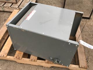 Square D 600V Transformer.