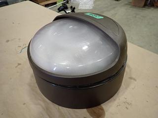 Unused Keene 100W 120/277/347 Metal Halide Fixture  (Y-3-3)