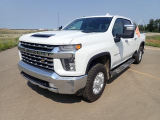 2020 Chevrolet Silverado 2500 HD LTZ Crew Cab 4X4 Pickup c/w 6.6L V8, A/T, Leather, Backup Camera, Lo Pro Tonneau Cover And LT275/70R18 Tires. Showing 243,853kms, 7596hrs. VIN 1GC4YPE77LF161391