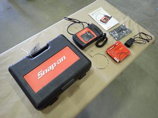 Snap-On Model BK6000 Visual Inspection Device, Resolutions 320 X 240, 3.5 In. LCD Screen and Snap-On BK5500-10 36 In. Long Blue Light/UV Imager  (G-2)