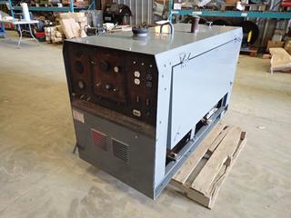 Hobart Mega-Arc 3020G Arc Welder w/ Ford LSG-4231-6005-A Gas Engine. Showing 5,343 Hrs. SN 93WS17139  (H) 